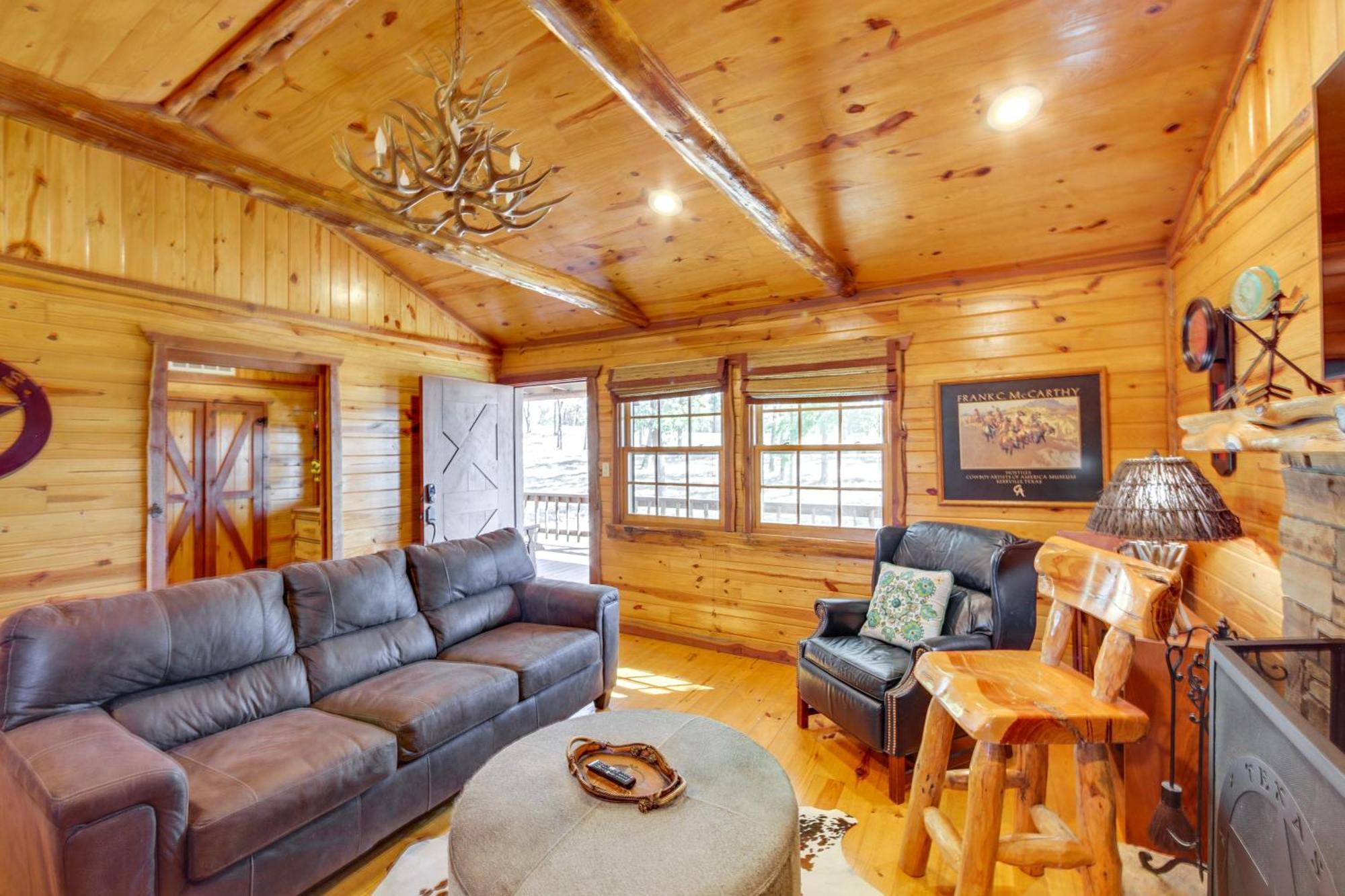 New The Deer Cabin Peaceful Refuge In East Texas Ben Wheeler Zewnętrze zdjęcie